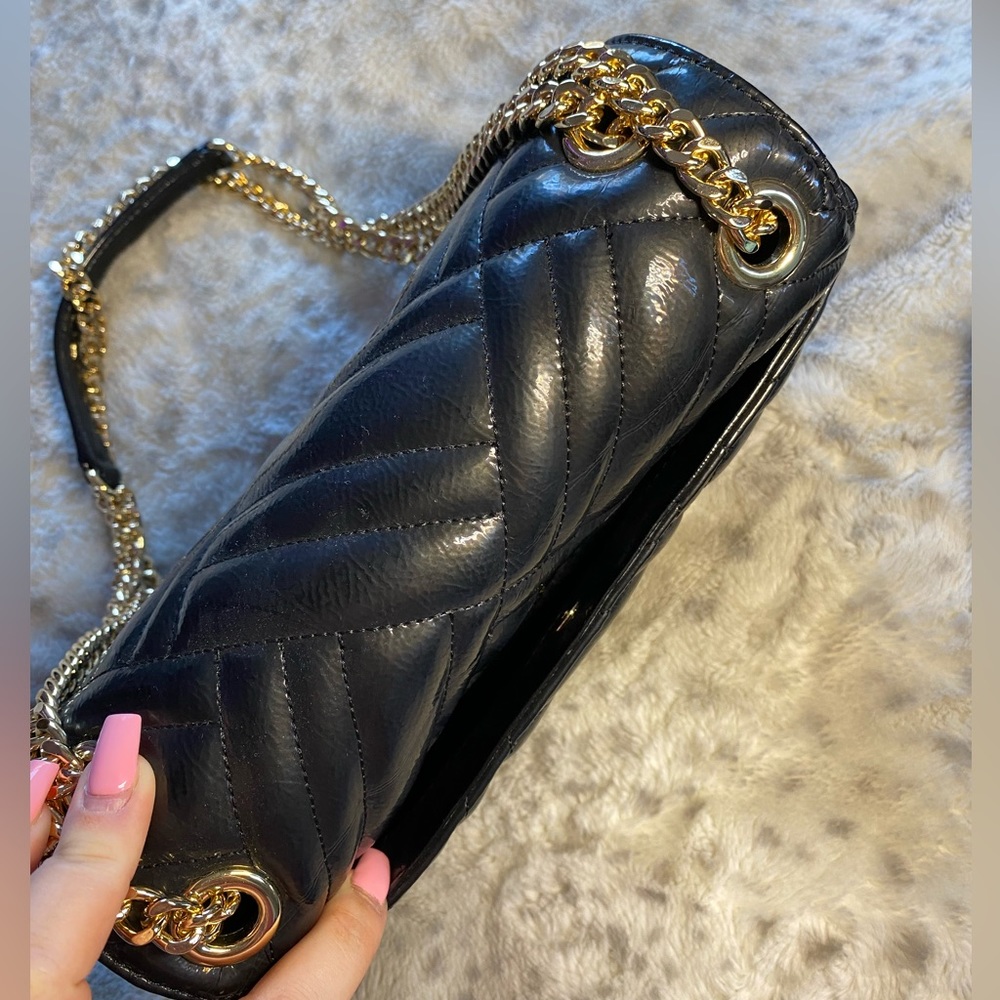 Michael Kors Peyton Shoulder Bag - Picture 5 of 7